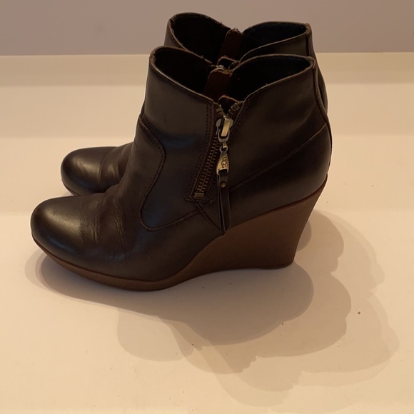 Booties - Picture 5 of 8